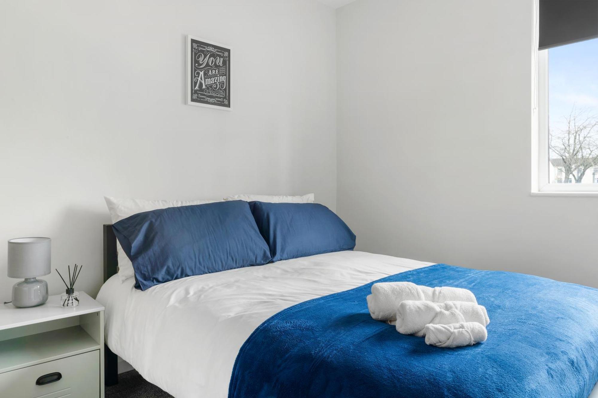 Holiday home Lovely 2 Bedroom House - Free Parking - Near Qmc Hospital & Of - Suitable For Short & Long